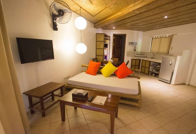 Premium Studio, Ralph S Place