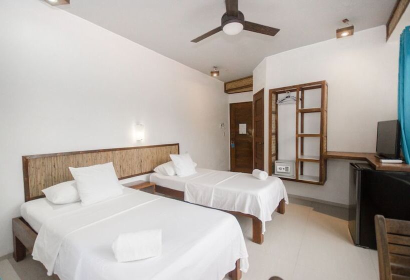 디럭스 룸, Ralph S Place