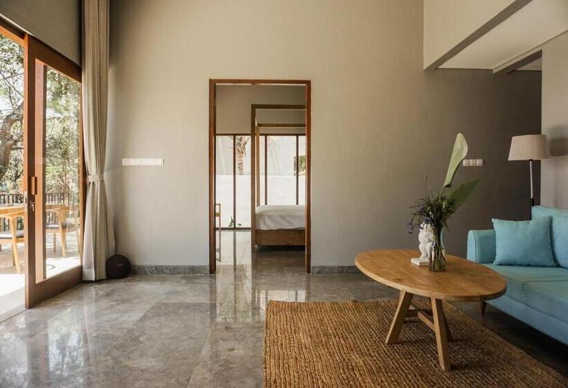 וילה עם חדר שינה אחד ובריכת שחיה, Sanglung Villas & Suites