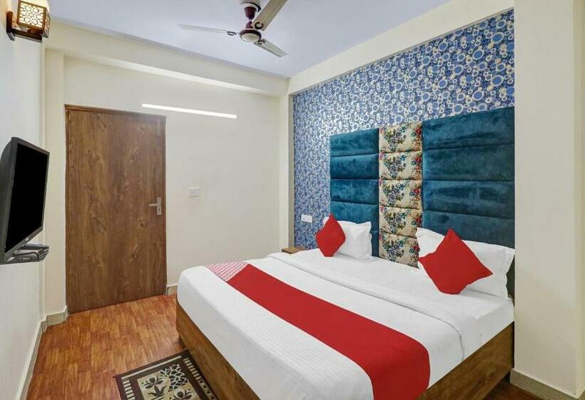 Трехместный Номер Классика, Flagship Hotel Atithi