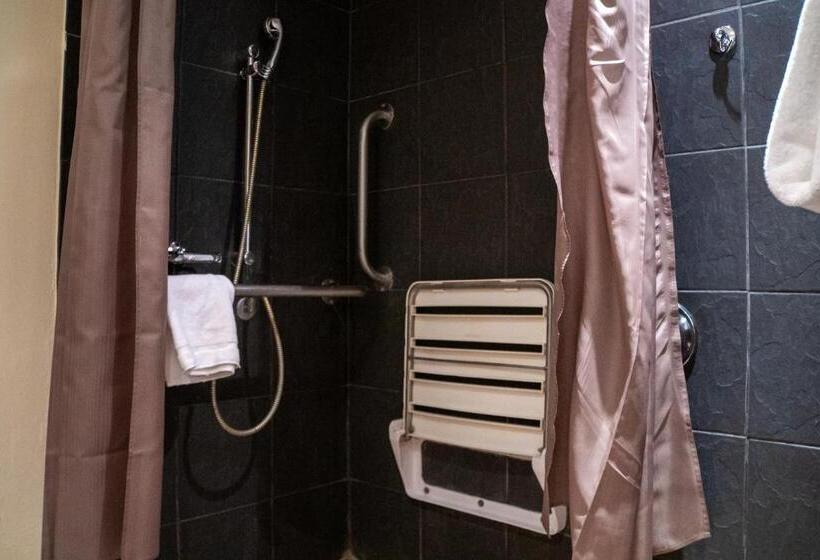 Quarto Estandar para Deficientes Físicos, Kwa Maritane Lodge