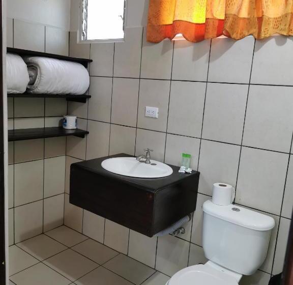 Номер Стандарт Вид на Горы, Puerto San Luis