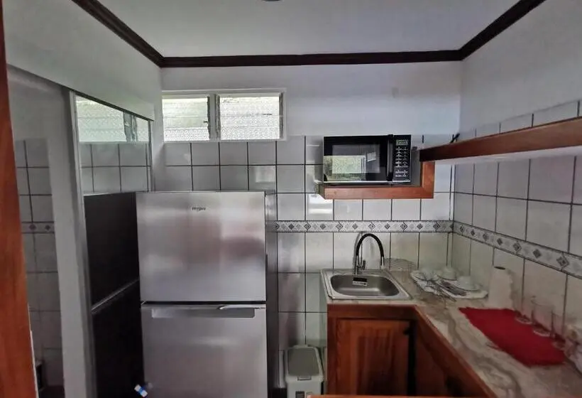 Standard studio with lake view, Puerto San Luis