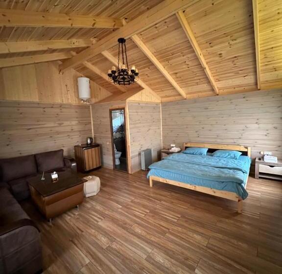 اتاق لوکس, гостевой дом Dilart