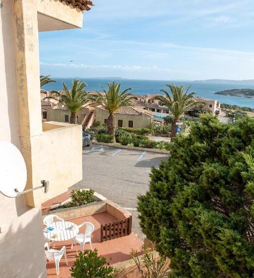 Huoneisto 1 Makuuhuone Merinäkymä, Residence La Marmorata