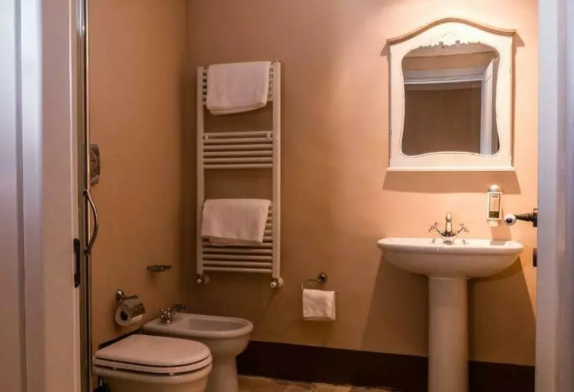 اتاق استاندارد, Borgo Del Carato