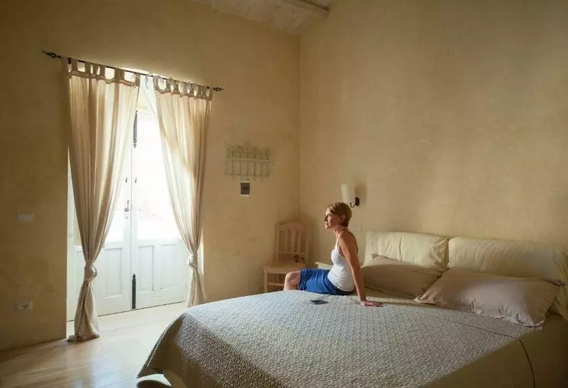 اتاق استاندارد, Borgo Del Carato