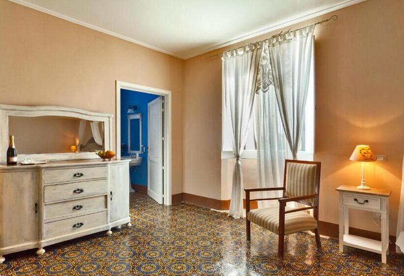 ジュニアスイート, Borgo Del Carato