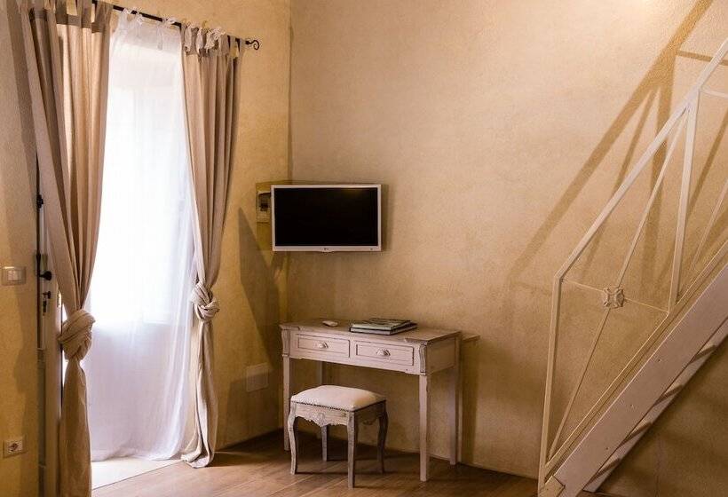 スタンダードルーム, Borgo Del Carato