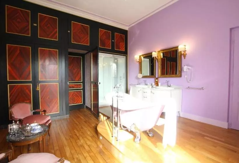Camera Deluxe Letto King, Chateau De Chantore