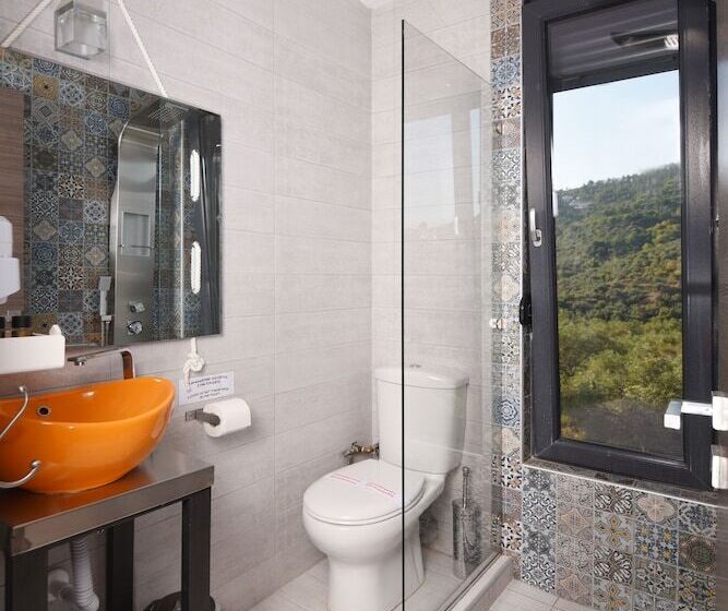 디럭스 스위트 바다 전망, Entechnos Living