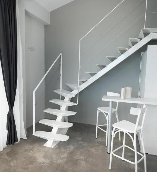 디럭스 스위트 바다 전망, Entechnos Living