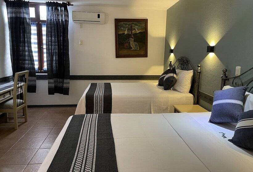 اتاق لوکس, Casa De Los Frailes