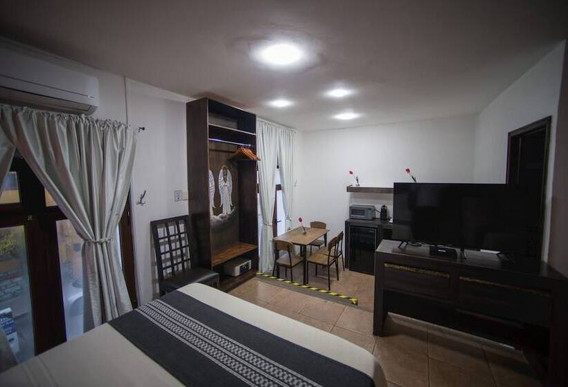 اتاق لوکس, Casa De Los Frailes