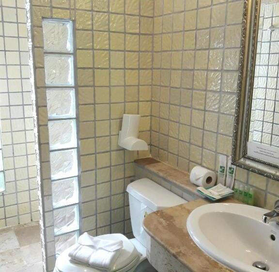 ویلای لوکس 1 خوابه, Cocoville Phuket   Sha Plus