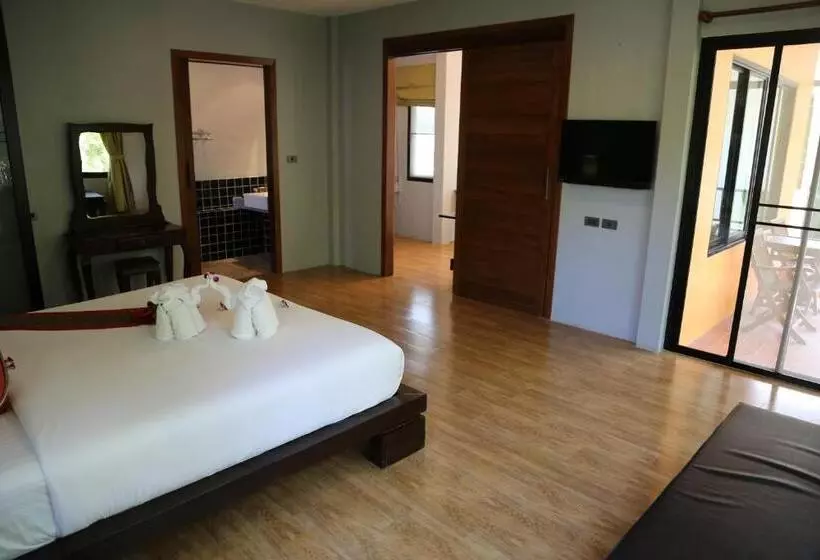 Deluxe-huone, Cocoville Phuket   Sha Plus