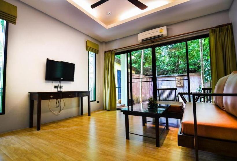 Deluxe Værelse, Cocoville Phuket   Sha Plus