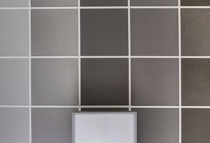 Pokój klasy Biznes, Colors Central Ladadika