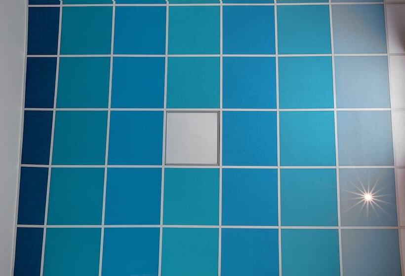 غرفة ديلوكس, Colors Central Ladadika