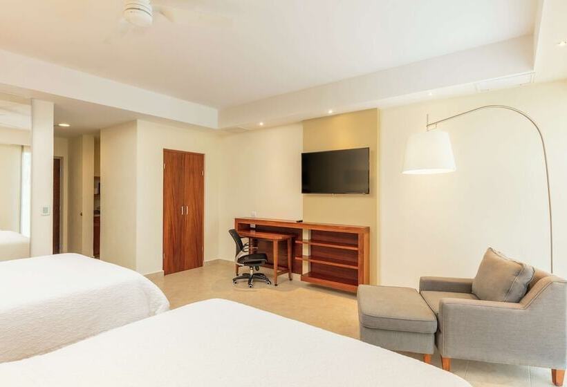 带2个双人床的标准工作室, Hampton Inn & Suites By Hilton Los Cabos