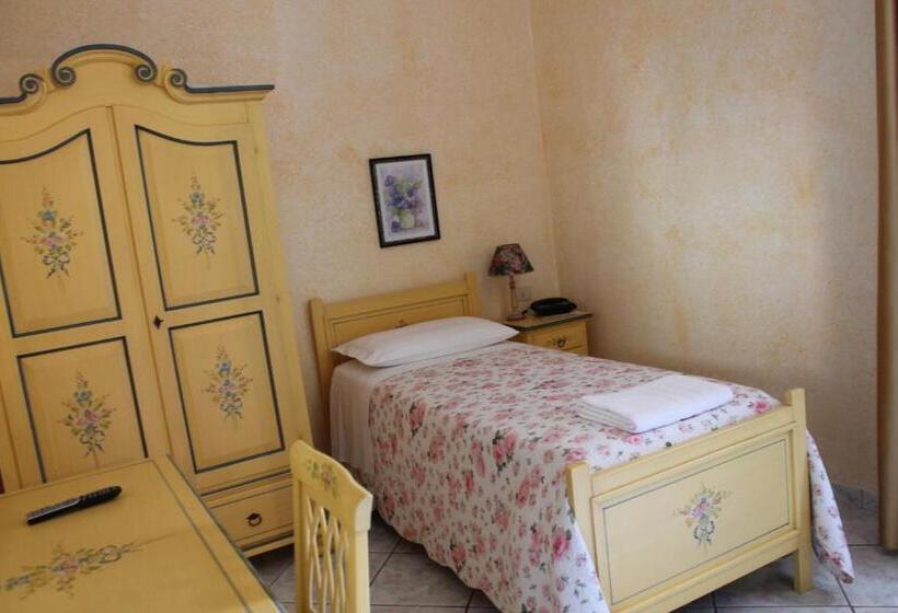 חדר סטנדרט יחיד, La Villa