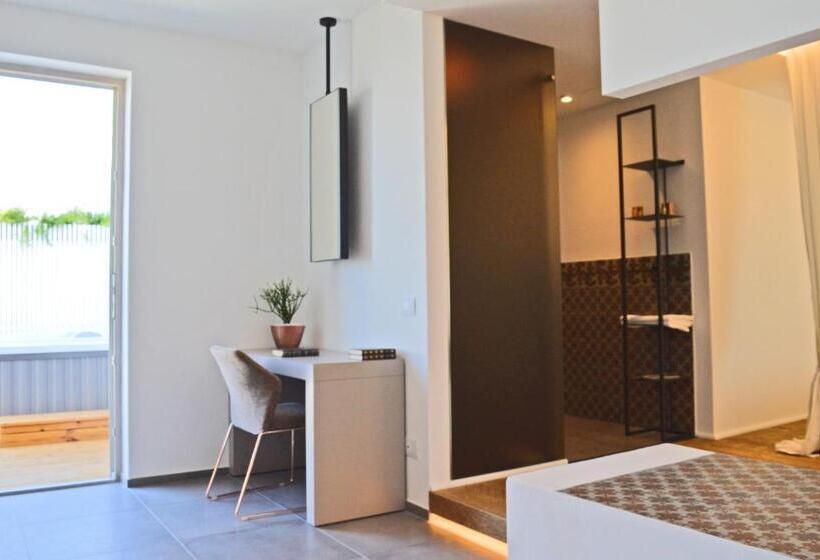 סוויטה, Masseria Torrepietra