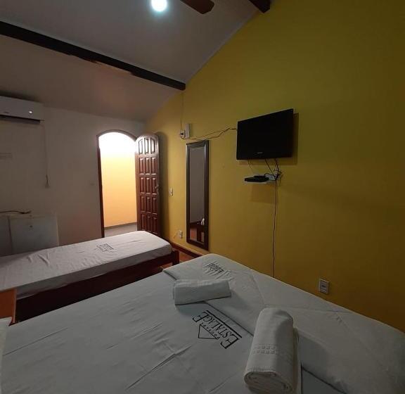 غرفة قياسية ثلاثية, Pousada Estalage