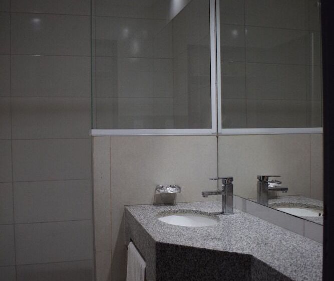 スタンダードルーム, Village Park