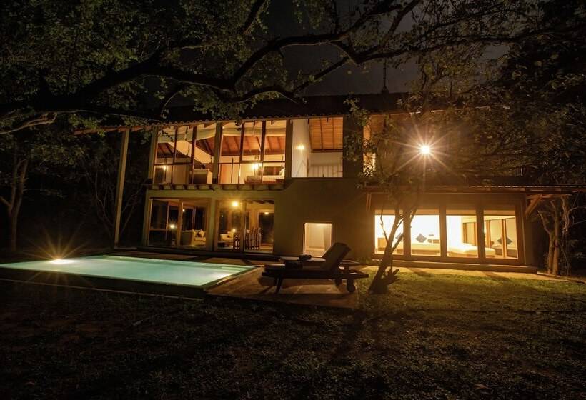 Люкс Premium 2 Спальни, Wild Grass Nature Resort