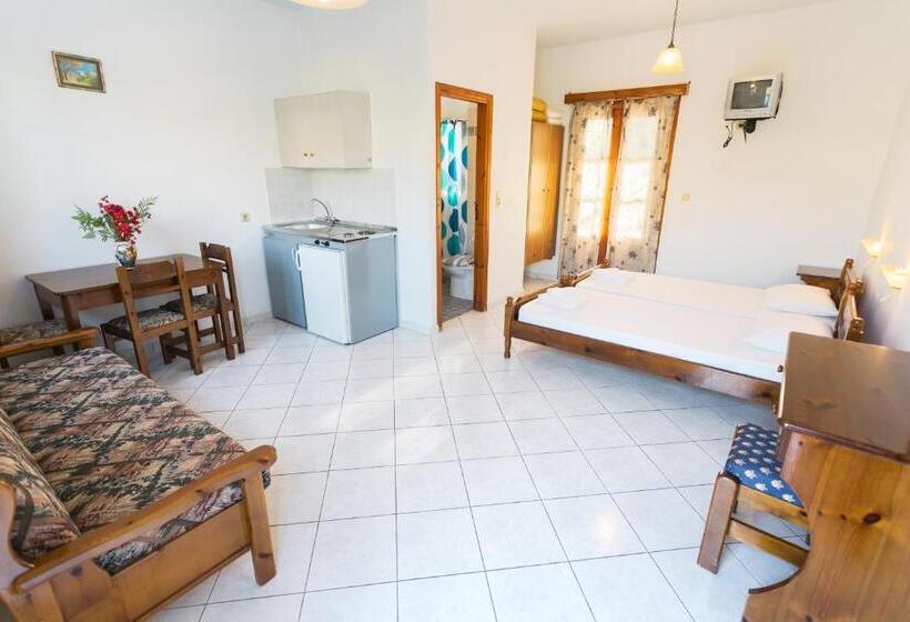 استودیوی استاندارد, Saint Nicolas Bungalows