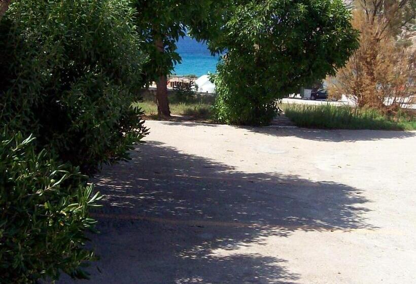 آپارتمان 1 خوابه, Saint Nicolas Bungalows