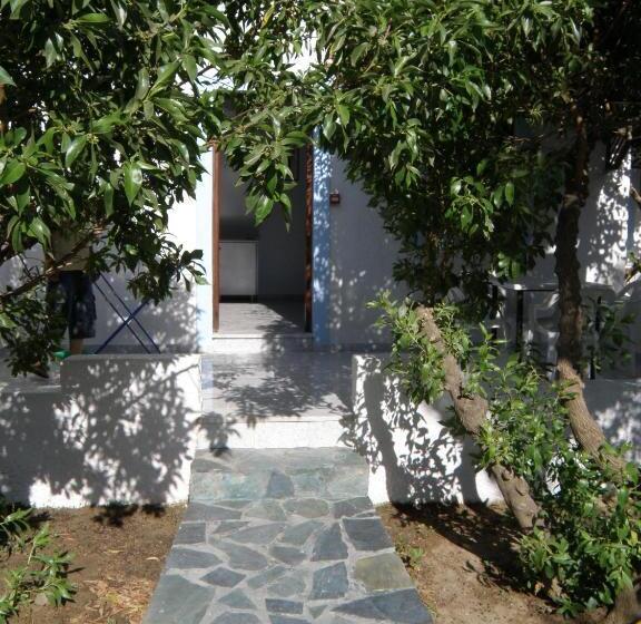 آپارتمان 1 خوابه, Saint Nicolas Bungalows