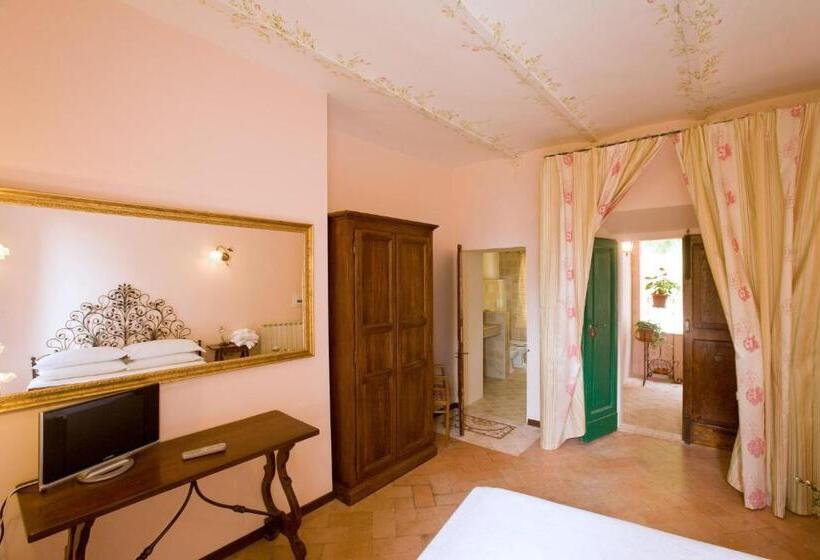 شقة غرفة واحدة, Villa Gioia Civita