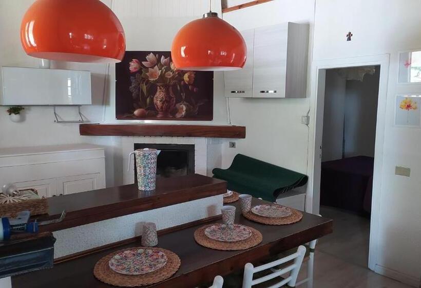 شقة غرفة واحدة, Villa Gioia Civita