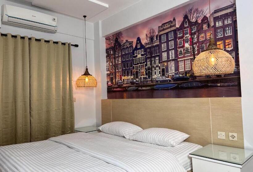 스탠다드 스튜디오, Fastrooms Bekasi