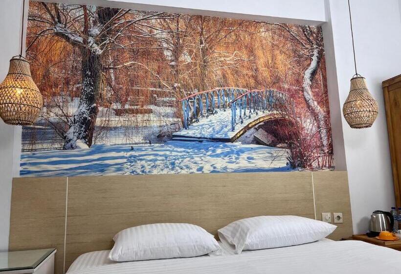 스탠다드 스튜디오, Fastrooms Bekasi