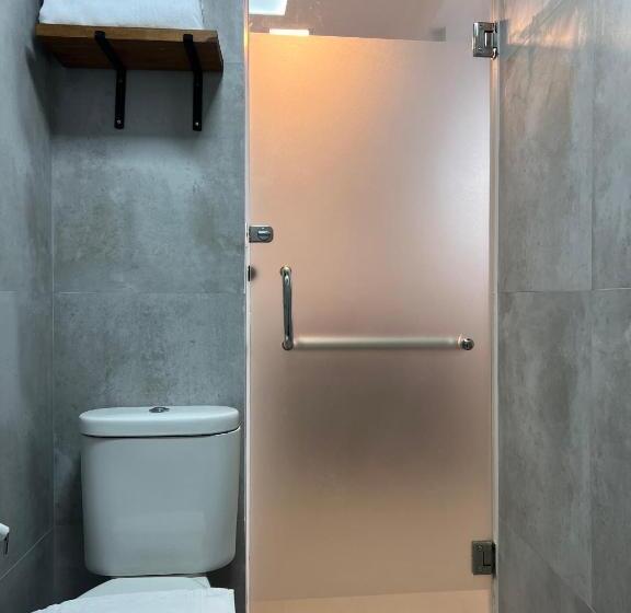 주니어 스위트, Fastrooms Bekasi