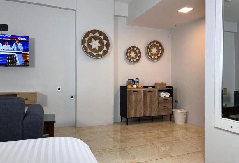 주니어 스위트, Fastrooms Bekasi