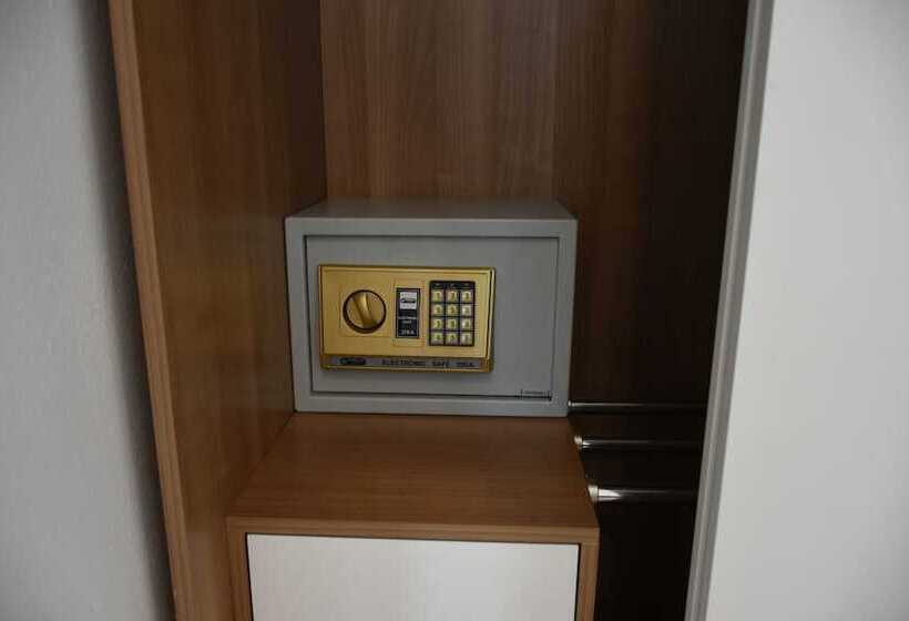 スーペリアールーム, Basaya Laemchabang