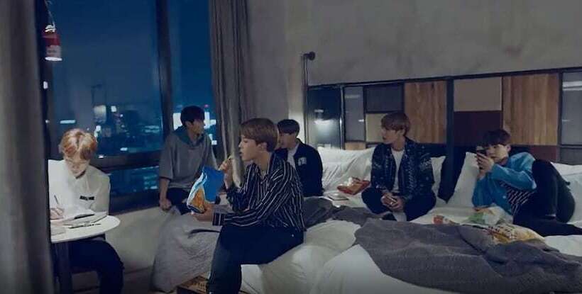 Escritório Estándar, Cappuccino