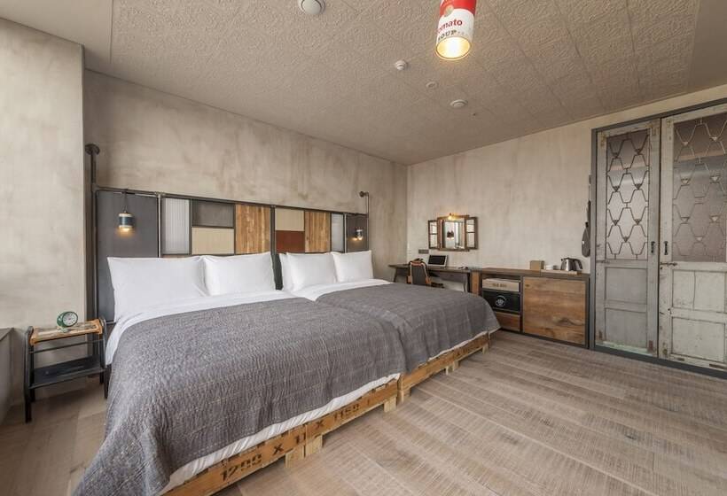 Escritório Estándar, Cappuccino