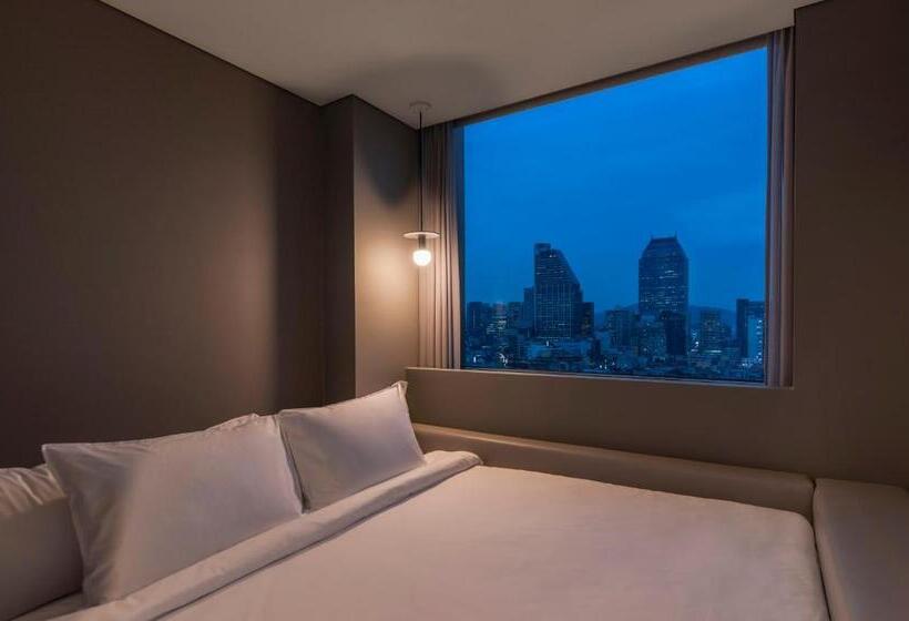 Quarto Estandar, Cappuccino