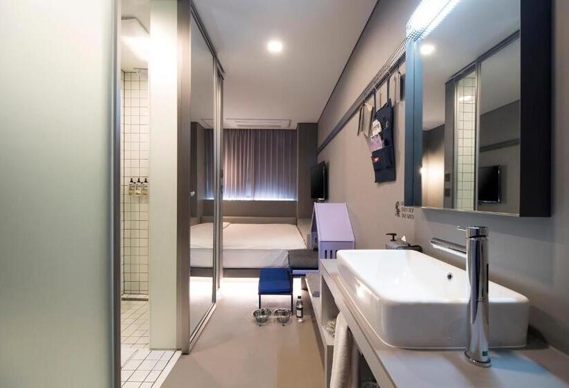 Quarto Estandar, Cappuccino