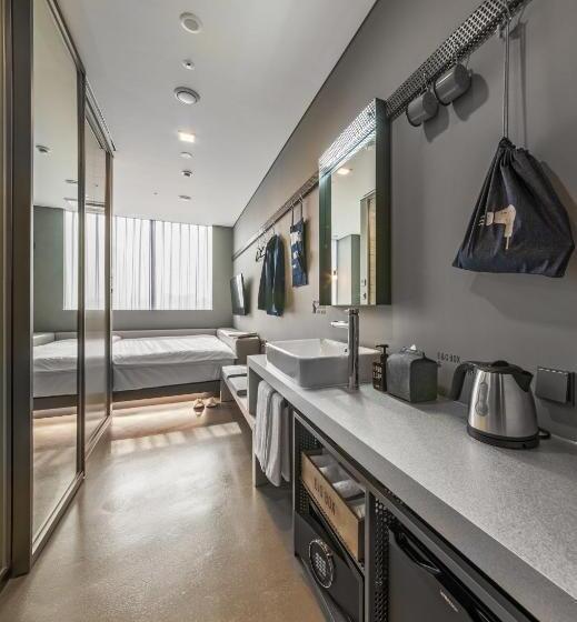 Quarto Estandar, Cappuccino