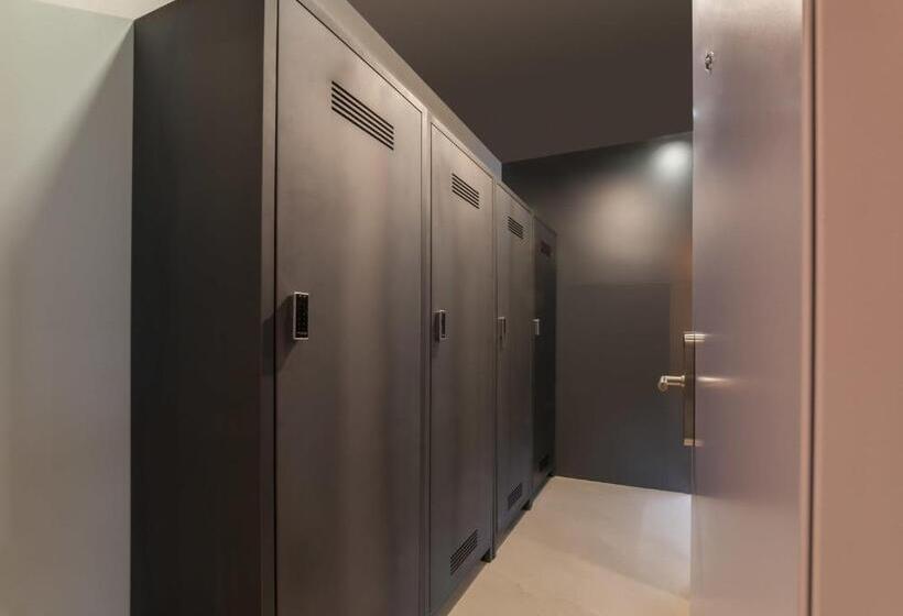 Quarto Quádruplo Estandar, Cappuccino