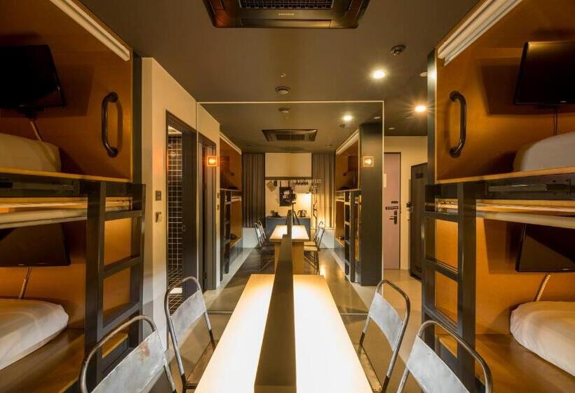 Quarto Quádruplo Estandar, Cappuccino