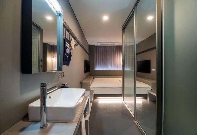 Quarto Estandar, Cappuccino