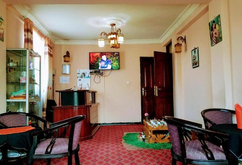 اتاق لوکس سه تخته, Keba Hotel & Guest House