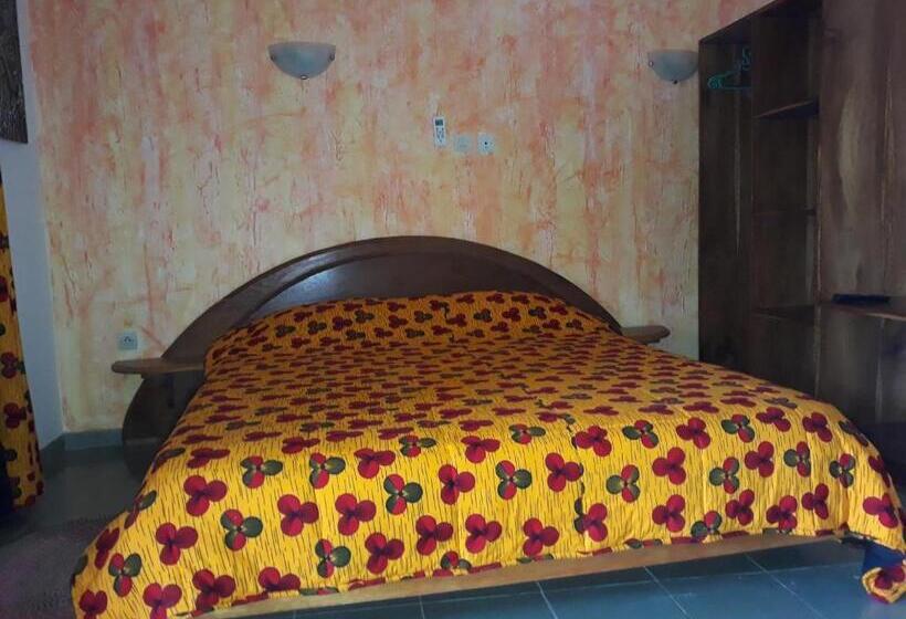 سوییت, Robinson Plage