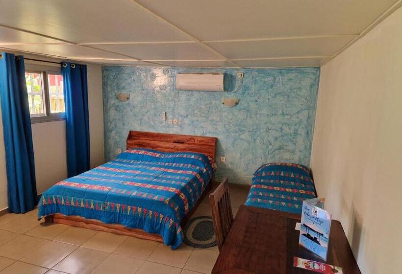 اتاق استاندارد سه نفره, Robinson Plage